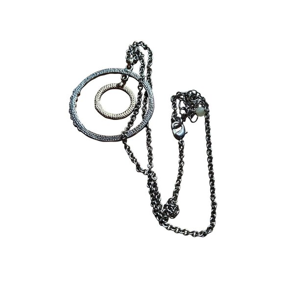 Silvertone Goldtone Hammered Rings Pendant Necklace Clear Rhinestones 17-19 inch - Picture 5 of 5